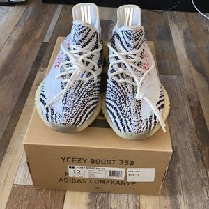 Adidas Yeezy Boost 350 V2 Zebra